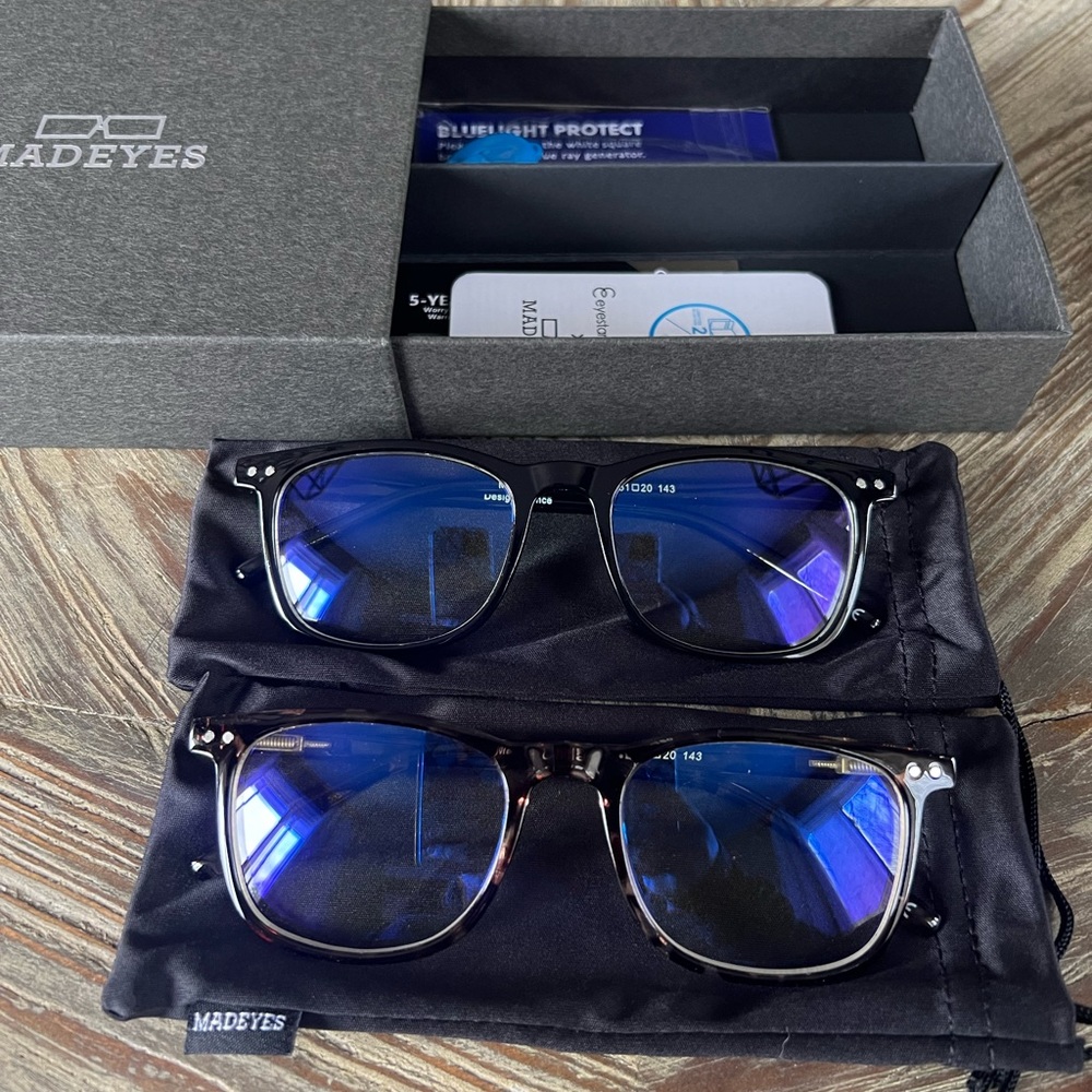Blue light glasses